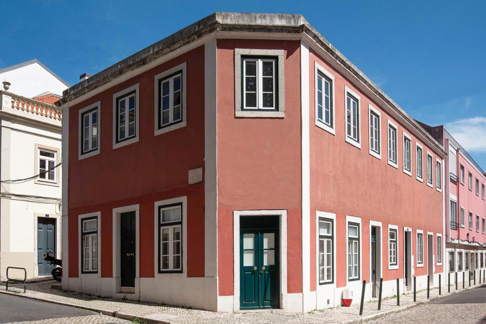 Casa Amora Studio Apartments, Lisbon